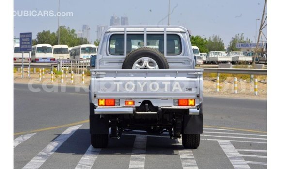 Buy Import Toyota Land Cruiser Other Car in Import - Dubai in Uganda Buy Import Toyota Land Cruiser Other Car in Import - Dubai in Uganda