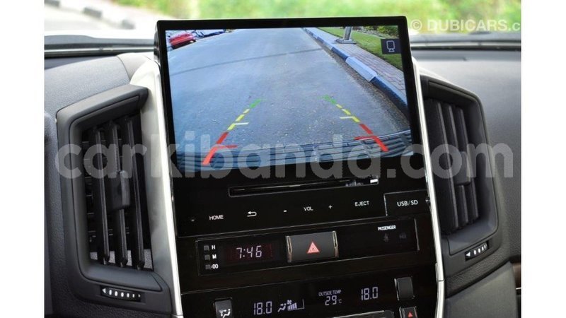 Big with watermark toyota land cruiser uganda import dubai 8493