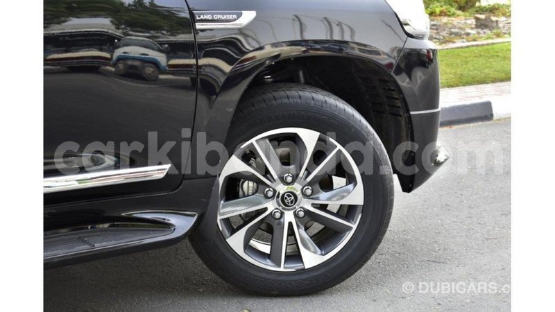Big with watermark toyota land cruiser uganda import dubai 8493