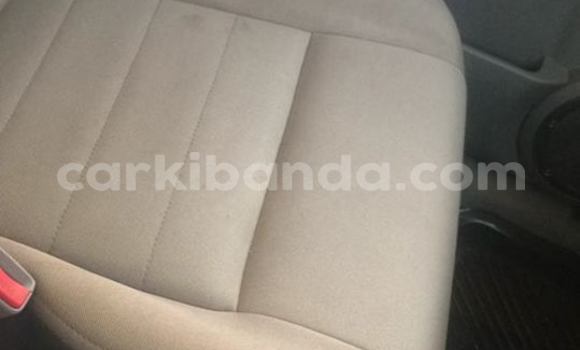 Acheter Occasion Voiture Nissan X–Trail Gris à Kampala, Ouganda Acheter Occasion Voiture Nissan X–Trail Gris à Kampala, Ouganda