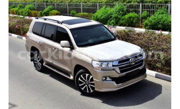 Nunua Imported Toyota Land Cruiser Nyingine Gari ndani ya Import - Dubai nchini Uganda Nunua Imported Toyota Land Cruiser Nyingine Gari ndani ya Import - Dubai nchini Uganda