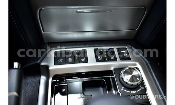 Nunua Imported Toyota Land Cruiser Nyingine Gari ndani ya Import - Dubai nchini Uganda Nunua Imported Toyota Land Cruiser Nyingine Gari ndani ya Import - Dubai nchini Uganda