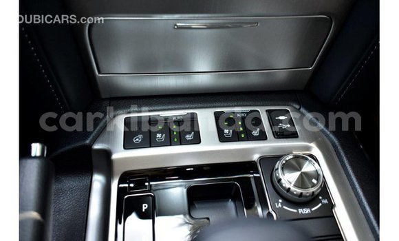 Nunua Imported Toyota Land Cruiser Nyingine Gari ndani ya Import - Dubai nchini Uganda Nunua Imported Toyota Land Cruiser Nyingine Gari ndani ya Import - Dubai nchini Uganda