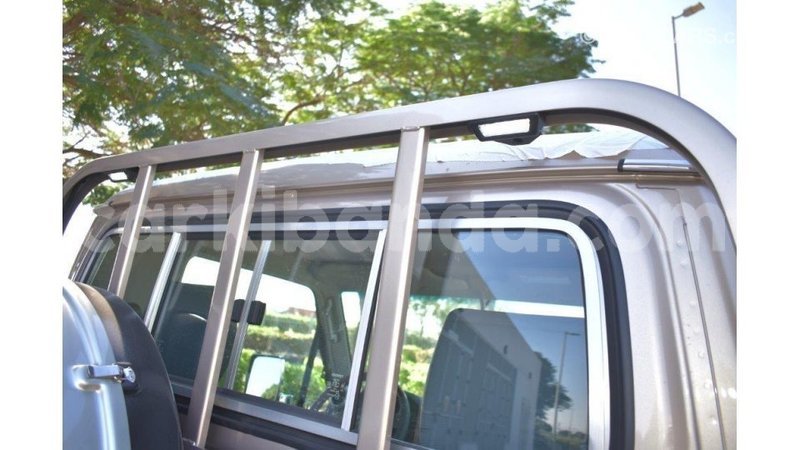 Big with watermark toyota land cruiser uganda import dubai 8496