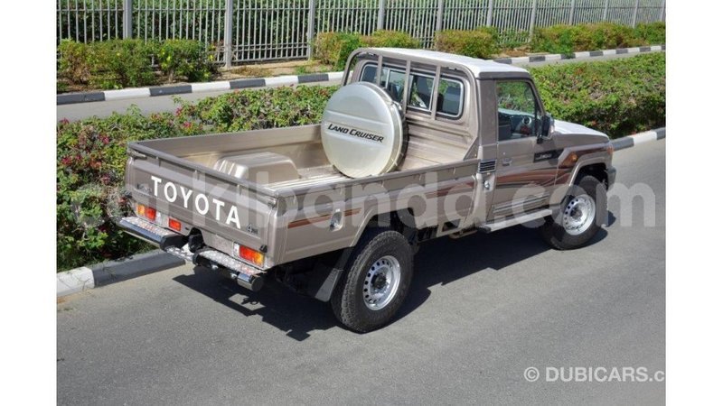 Big with watermark toyota land cruiser uganda import dubai 8496