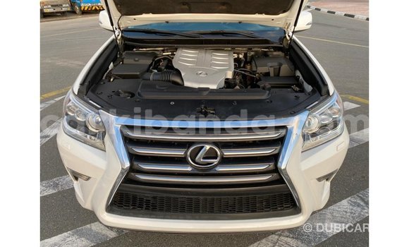 Nunua Imported Lexus GX Nyeupe Gari ndani ya Import - Dubai nchini Uganda Nunua Imported Lexus GX Nyeupe Gari ndani ya Import - Dubai nchini Uganda