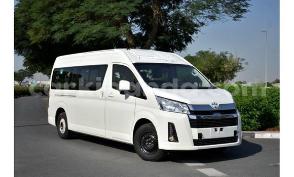 Buy Import Toyota Hiace White Car in Import - Dubai in Uganda Buy Import Toyota Hiace White Car in Import - Dubai in Uganda