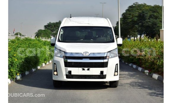 Buy Import Toyota Hiace White Car in Import - Dubai in Uganda Buy Import Toyota Hiace White Car in Import - Dubai in Uganda