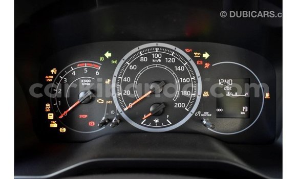 Buy Import Toyota Hiace White Car in Import - Dubai in Uganda Buy Import Toyota Hiace White Car in Import - Dubai in Uganda