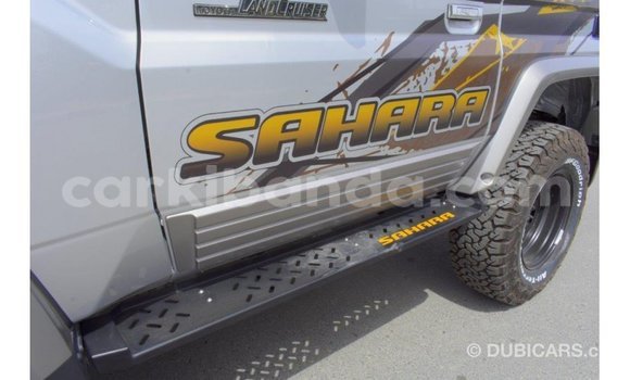 Nunua Imported Toyota Land Cruiser Nyingine Gari ndani ya Import - Dubai nchini Uganda Nunua Imported Toyota Land Cruiser Nyingine Gari ndani ya Import - Dubai nchini Uganda