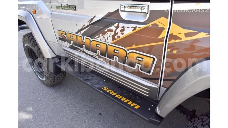 Big with watermark toyota land cruiser uganda import dubai 8506