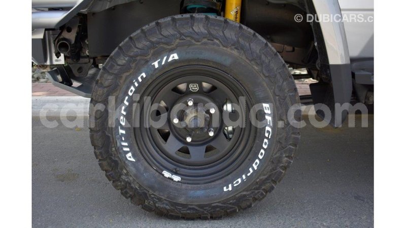 Big with watermark toyota land cruiser uganda import dubai 8506