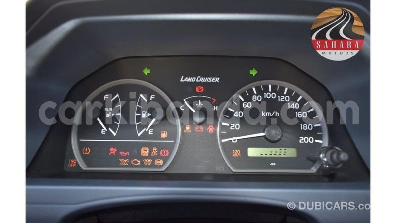 Big with watermark toyota land cruiser uganda import dubai 8511