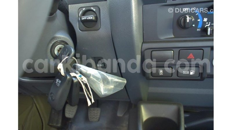 Big with watermark toyota land cruiser uganda import dubai 8515