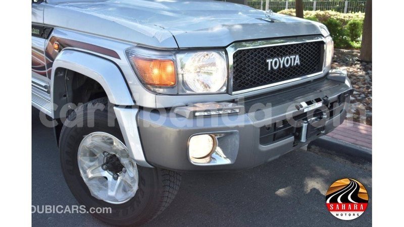Big with watermark toyota land cruiser uganda import dubai 8516
