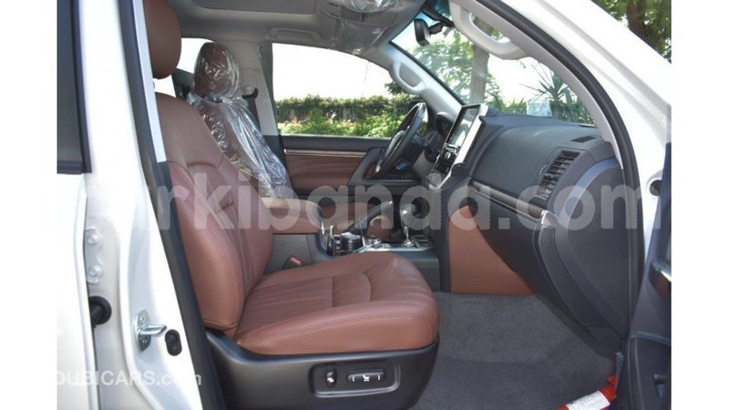 Big with watermark toyota land cruiser uganda import dubai 8517