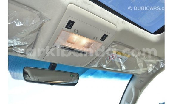 Nunua Imported Toyota Land Cruiser Nyeusi Gari ndani ya Import - Dubai nchini Uganda Nunua Imported Toyota Land Cruiser Nyeusi Gari ndani ya Import - Dubai nchini Uganda