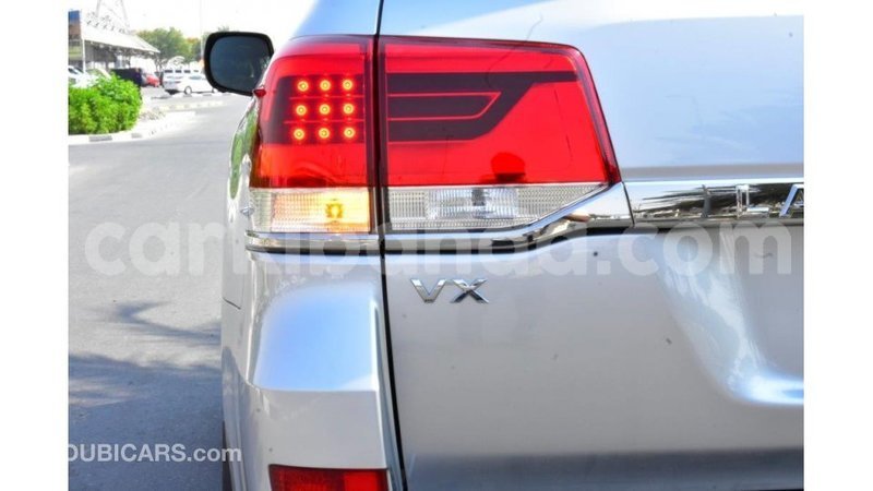 Big with watermark toyota land cruiser uganda import dubai 8520