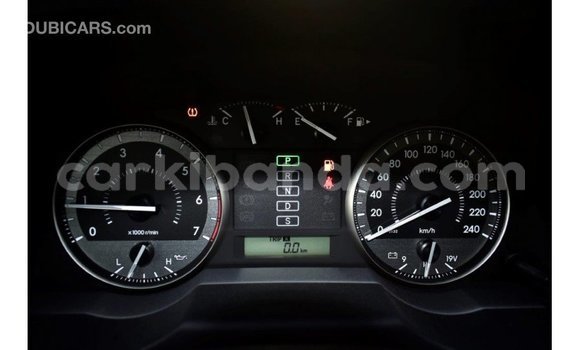 Acheter Import Voiture Toyota Land Cruiser Noir à Import - Dubai, Ouganda Acheter Import Voiture Toyota Land Cruiser Noir à Import - Dubai, Ouganda