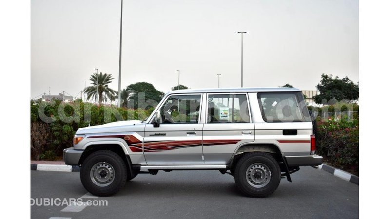 Big with watermark toyota land cruiser uganda import dubai 8522