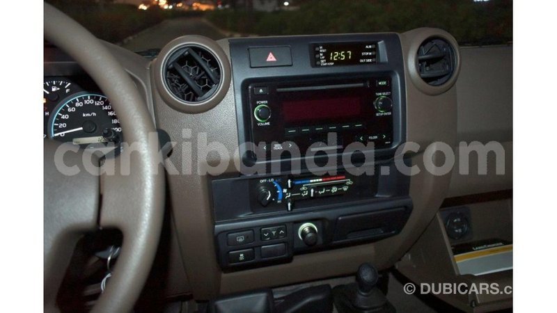 Big with watermark toyota land cruiser uganda import dubai 8522