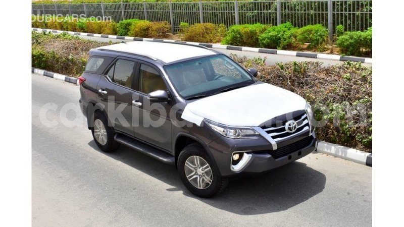 Big with watermark toyota fortuner uganda import dubai 8529