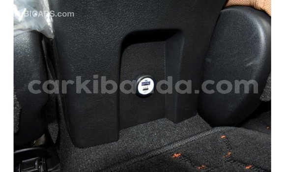 Acheter Import Voiture Toyota Fortuner Autre à Import - Dubai, Ouganda Acheter Import Voiture Toyota Fortuner Autre à Import - Dubai, Ouganda