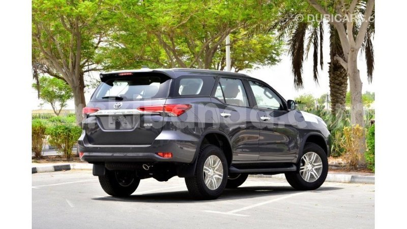 Big with watermark toyota fortuner uganda import dubai 8529
