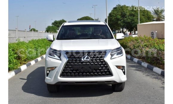 Nunua Imported Lexus GX Nyeupe Gari ndani ya Import - Dubai nchini Uganda Nunua Imported Lexus GX Nyeupe Gari ndani ya Import - Dubai nchini Uganda