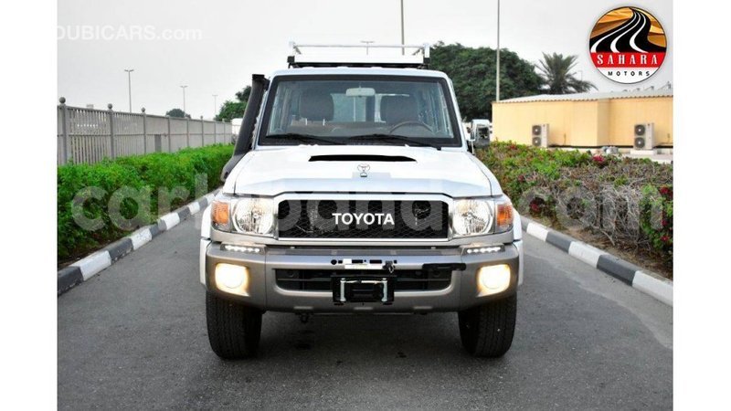 Big with watermark toyota land cruiser uganda import dubai 8532