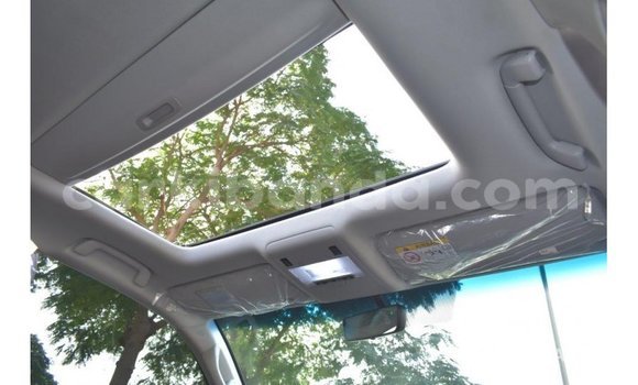 Nunua Imported Toyota Land Cruiser Nyeusi Gari ndani ya Import - Dubai nchini Uganda Nunua Imported Toyota Land Cruiser Nyeusi Gari ndani ya Import - Dubai nchini Uganda