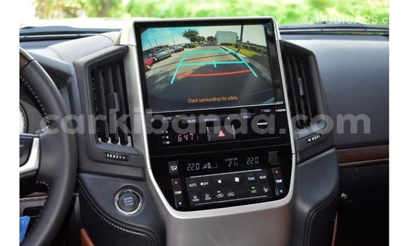 Nunua Imported Toyota Land Cruiser Nyeusi Gari ndani ya Import - Dubai nchini Uganda Nunua Imported Toyota Land Cruiser Nyeusi Gari ndani ya Import - Dubai nchini Uganda