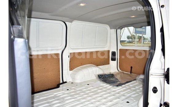 Acheter Import Voiture Toyota Hiace Blanc à Import - Dubai, Ouganda Acheter Import Voiture Toyota Hiace Blanc à Import - Dubai, Ouganda