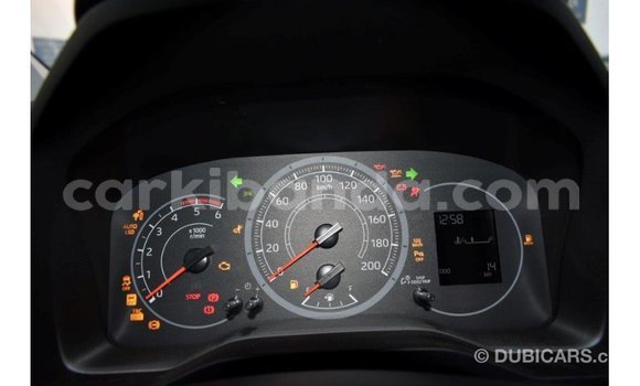 Acheter Import Voiture Toyota Hiace Blanc à Import - Dubai, Ouganda Acheter Import Voiture Toyota Hiace Blanc à Import - Dubai, Ouganda