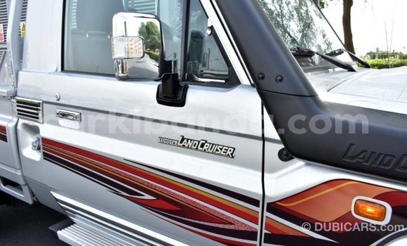 Buy Import Toyota Land Cruiser Other Car in Import - Dubai in Uganda Buy Import Toyota Land Cruiser Other Car in Import - Dubai in Uganda