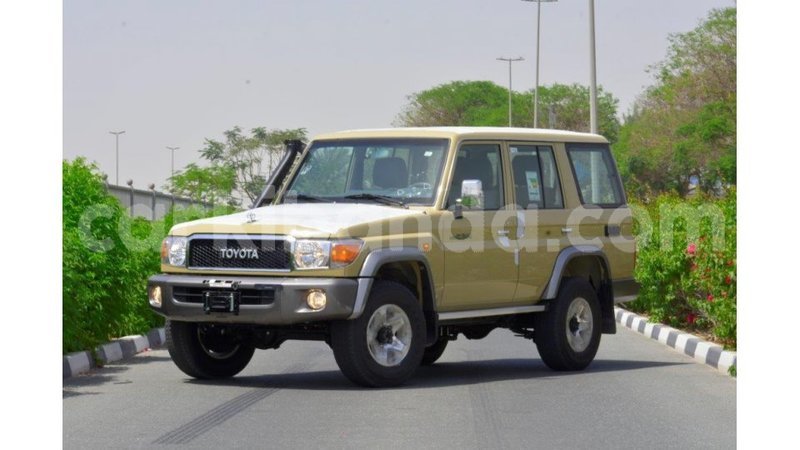 Big with watermark toyota land cruiser uganda import dubai 8539
