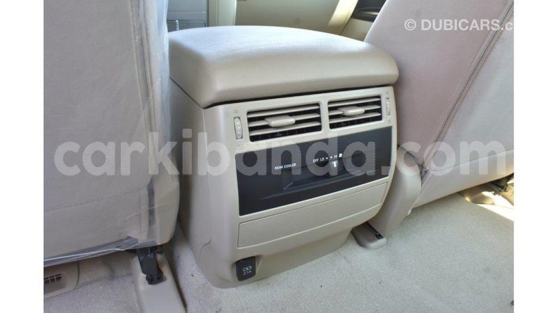 Big with watermark toyota land cruiser uganda import dubai 8540