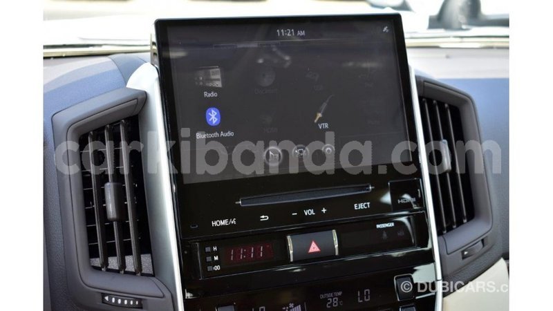 Big with watermark toyota land cruiser uganda import dubai 8540