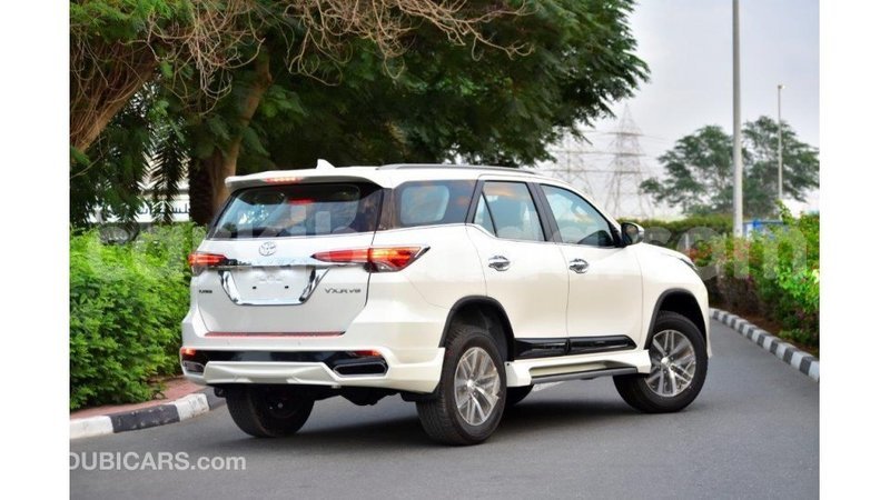 Big with watermark toyota fortuner uganda import dubai 8541