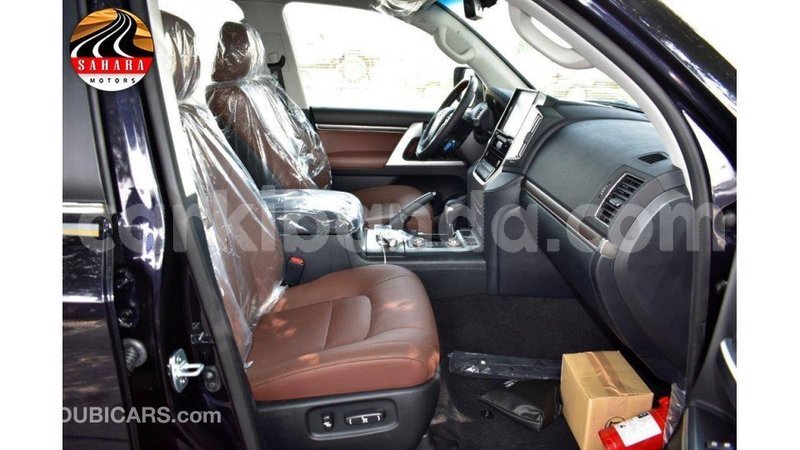 Big with watermark toyota land cruiser uganda import dubai 8542