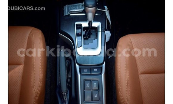 Acheter Import Voiture Toyota Fortuner Noir à Import - Dubai, Ouganda Acheter Import Voiture Toyota Fortuner Noir à Import - Dubai, Ouganda