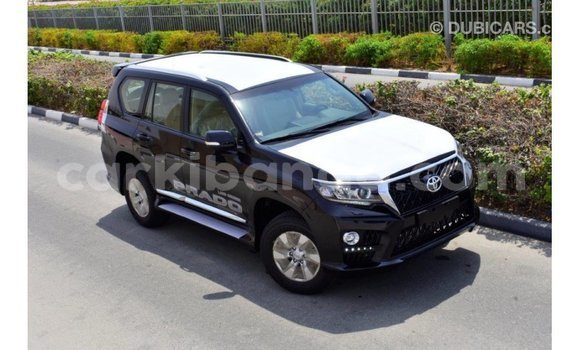 Nunua Imported Toyota Prado Nyeusi Gari ndani ya Import - Dubai nchini Uganda Nunua Imported Toyota Prado Nyeusi Gari ndani ya Import - Dubai nchini Uganda