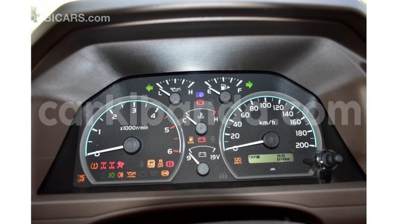 Big with watermark toyota land cruiser uganda import dubai 8546