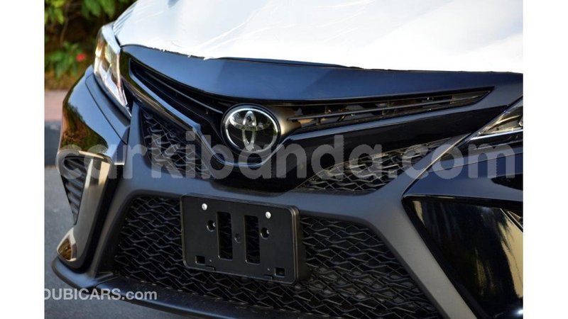 Big with watermark toyota camry uganda import dubai 8547