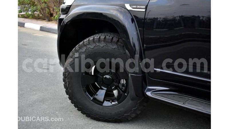 Big with watermark toyota land cruiser uganda import dubai 8552