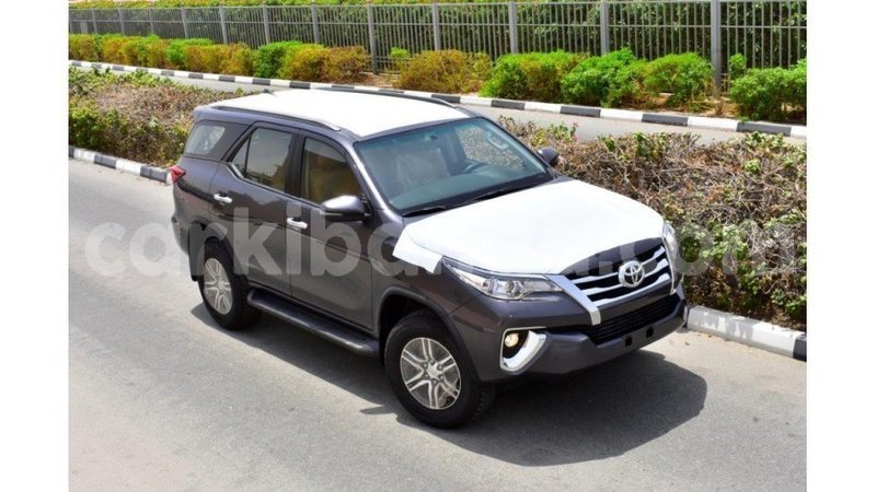 Big with watermark toyota fortuner uganda import dubai 8553
