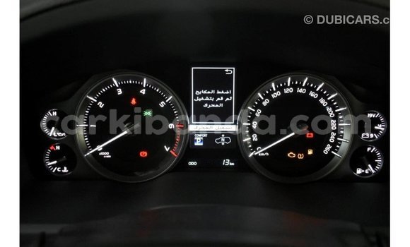 Acheter Import Voiture Toyota Land Cruiser Autre à Import - Dubai, Ouganda Acheter Import Voiture Toyota Land Cruiser Autre à Import - Dubai, Ouganda