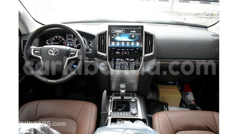 Big with watermark toyota land cruiser uganda import dubai 8555