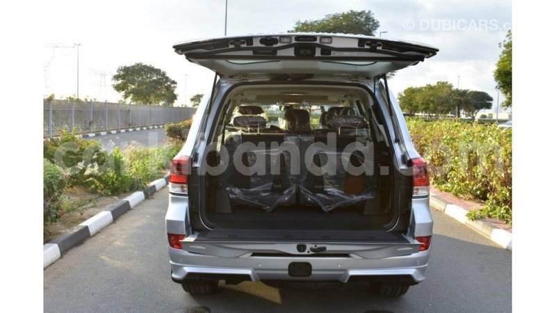 Big with watermark toyota land cruiser uganda import dubai 8555
