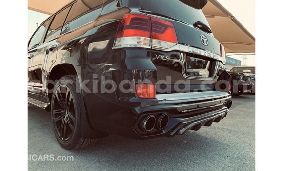 Gura Imported Toyota Land Cruiser Black Imodoka i Import - Dubai mu Uganda Gura Imported Toyota Land Cruiser Black Imodoka i Import - Dubai mu Uganda